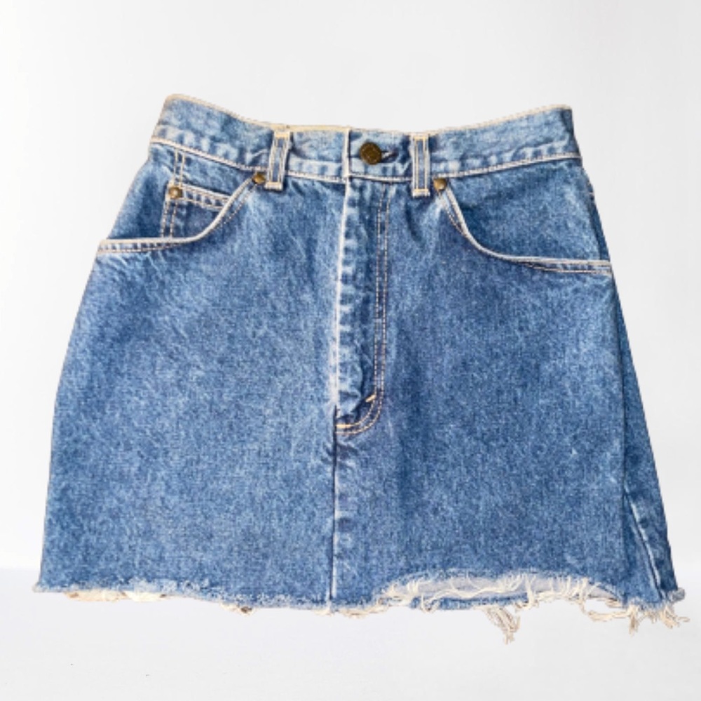 Vintage Levi’s denim mini skirt